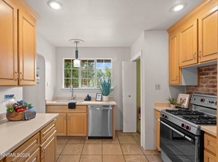 11 Bret Harte Avenue, Reno, NV 89509 Photo