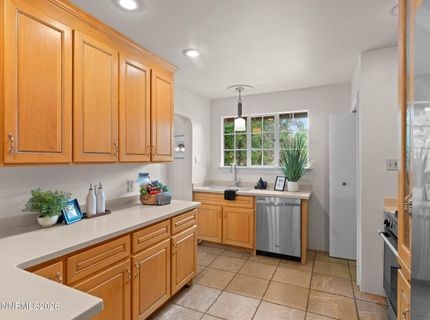 11 Bret Harte Avenue, Reno, NV 89509 Photo
