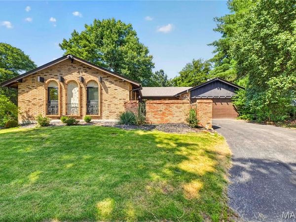 4795 Kingbird Lane, Unincorporated, MO 63128