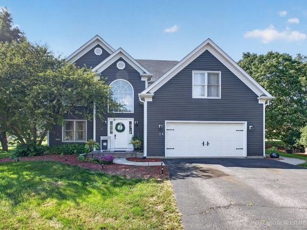 525 Cheshire Court , Yorkville, IL 60560