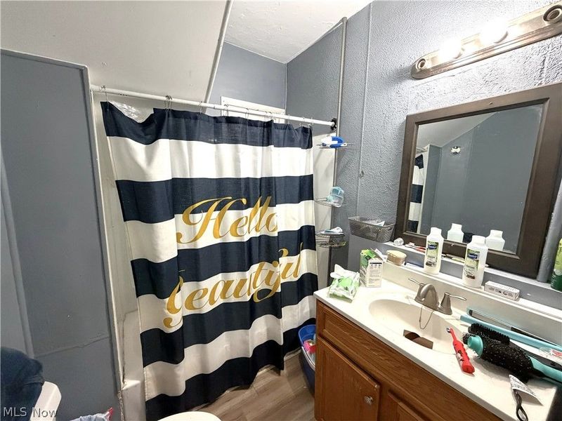 3230 W 31st Street, Cleveland, OH 44109 Photo 19