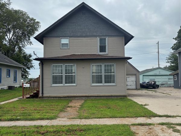 609 2nd Street, Perry, IA 50220