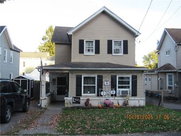 149 Geneva Street , Lyons, NY 14489