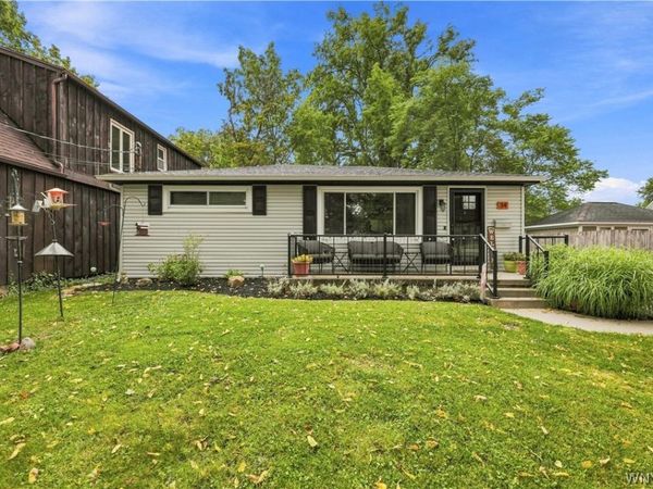 34 Plymouth Place , Buffalo, NY 14221
