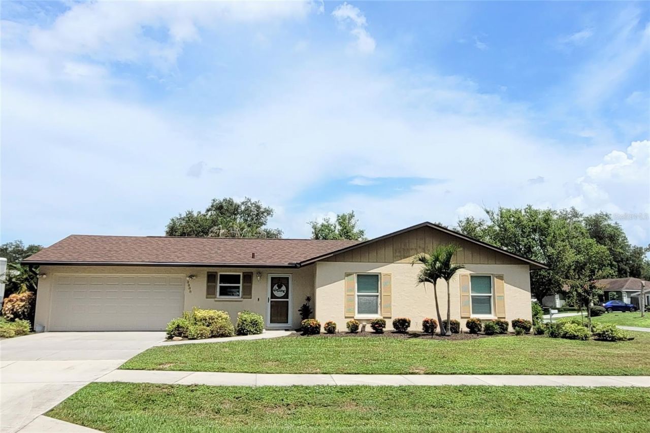 3885 47th Street, Sarasota, FL 34235 Main Photo