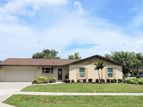 3885 47TH STREET , SARASOTA, FL 34235