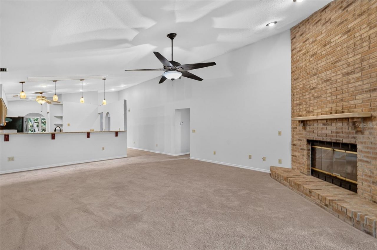 37130 County Road 439, Eustis, FL 32736 Photo