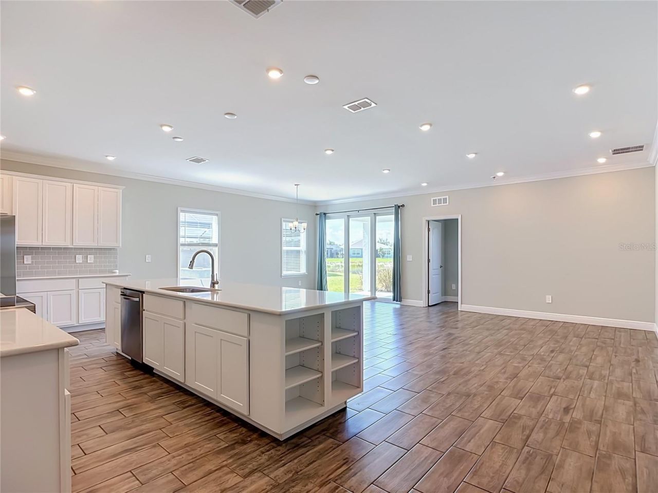 8792 Cascade Price Circle, North Fort Myers, FL 33917 Photo