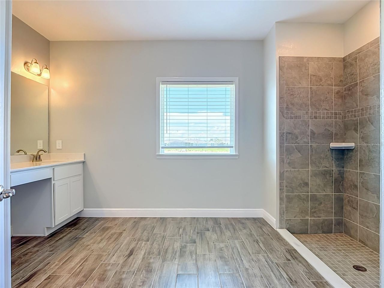 8792 Cascade Price Circle, North Fort Myers, FL 33917 Photo