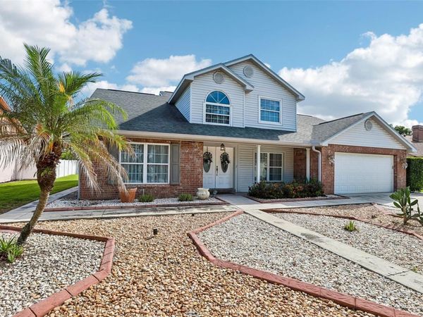 1424 DUMONT DRIVE , VALRICO, FL 33596