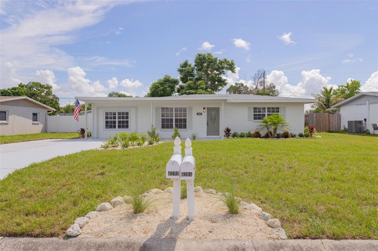 4203 36th Street W, Bradenton, FL 34205 Photo