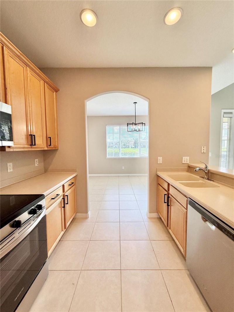547 Terrace Spring Drive , Orlando, FL 32828 Photo