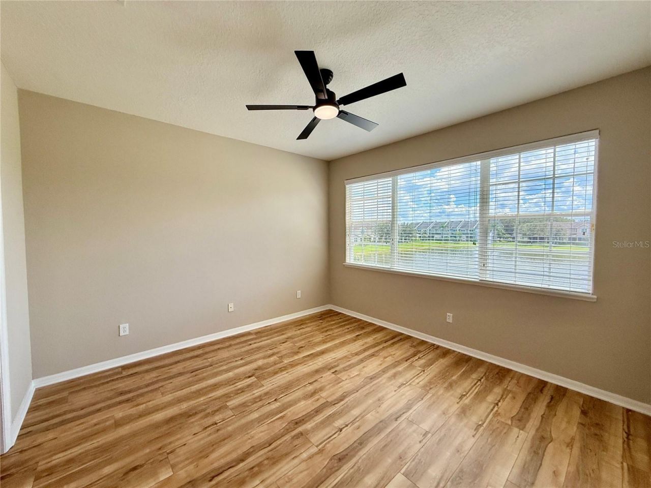 547 Terrace Spring Drive , Orlando, FL 32828 Photo