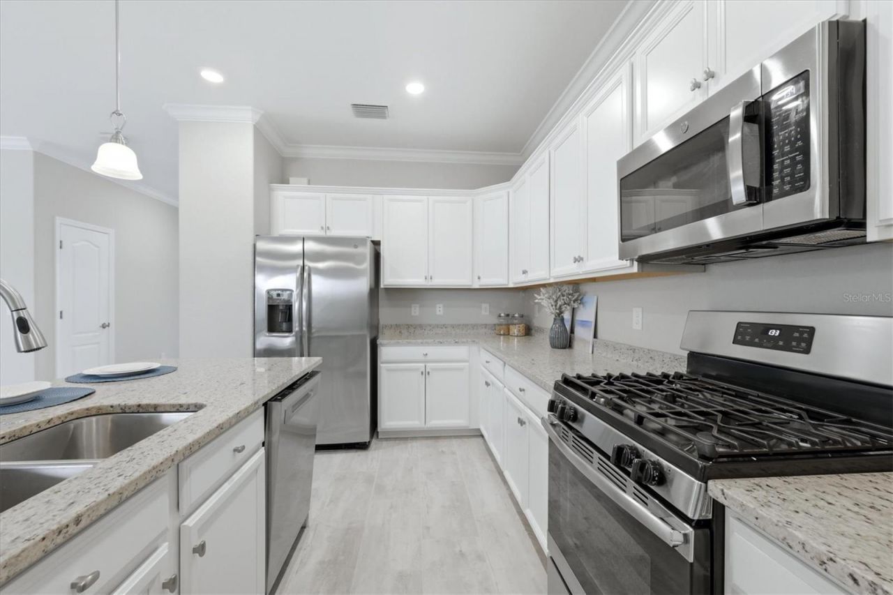 17327 Blue Ridge Place, Bradenton, FL 34211 Photo
