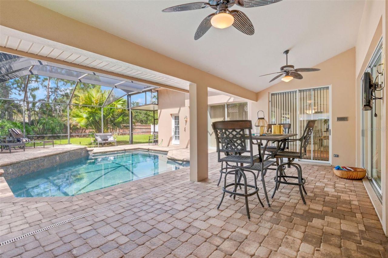 1730 Captiva Drive , Oldsmar, FL 34677 Photo
