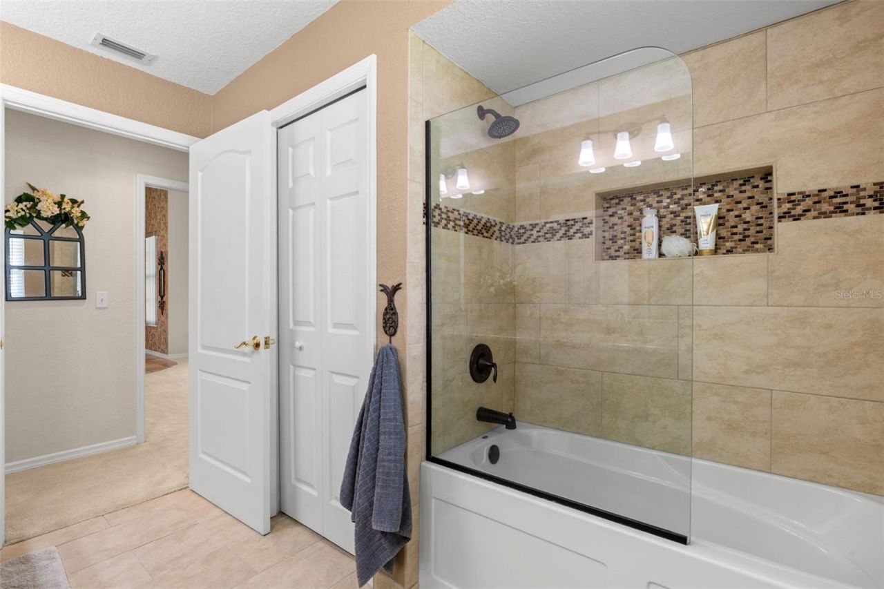 1730 Captiva Drive , Oldsmar, FL 34677 Photo