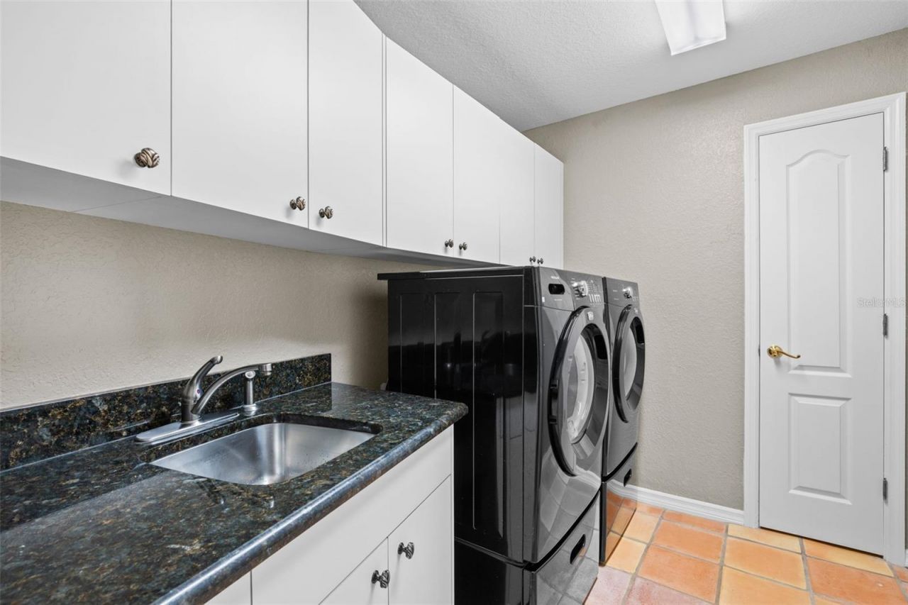 1730 Captiva Drive , Oldsmar, FL 34677 Photo