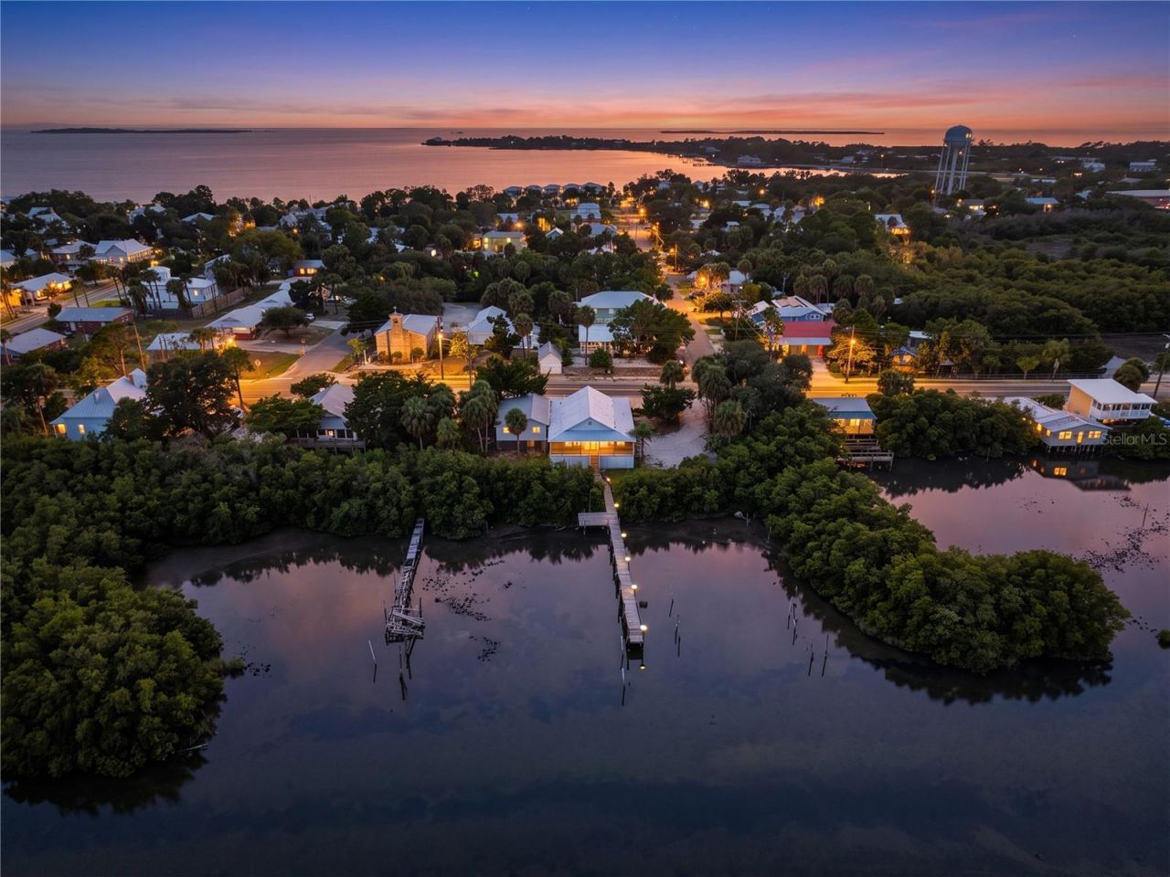 4051 D Street , Cedar Key, FL 32625 Photo