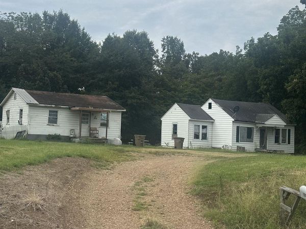 1824 E Broadway , Forrest City, AR 72335
