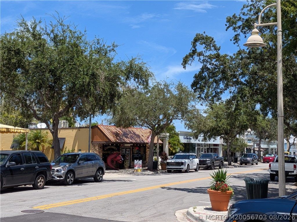 2457 NE Hickory Avenue, Jensen Beach, FL 34957 Photo