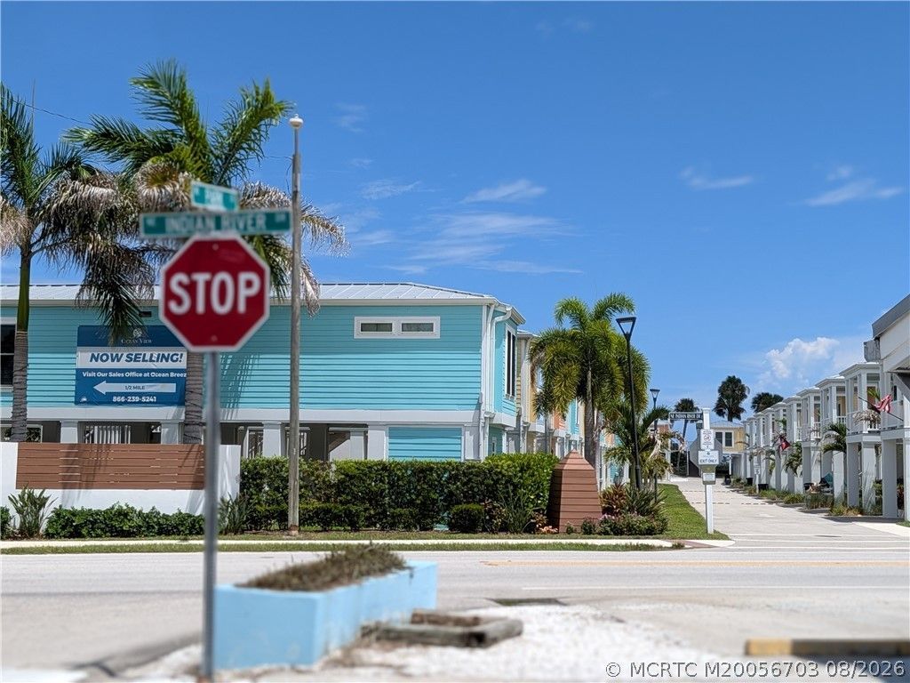 2457 NE Hickory Avenue, Jensen Beach, FL 34957 Photo