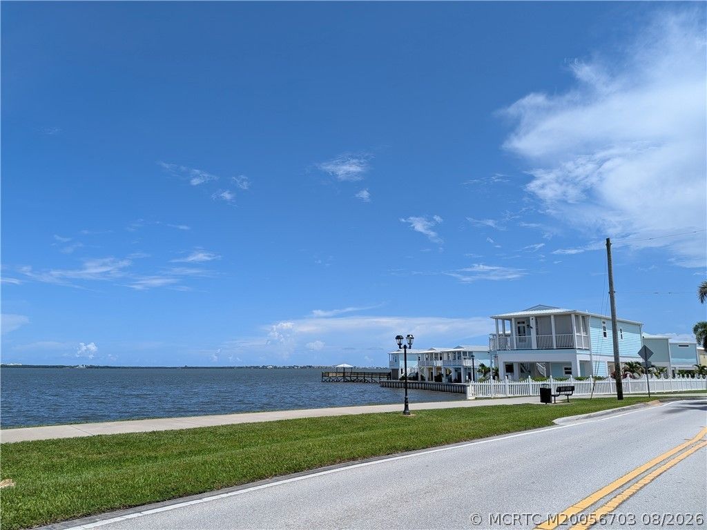 2457 NE Hickory Avenue, Jensen Beach, FL 34957 Photo