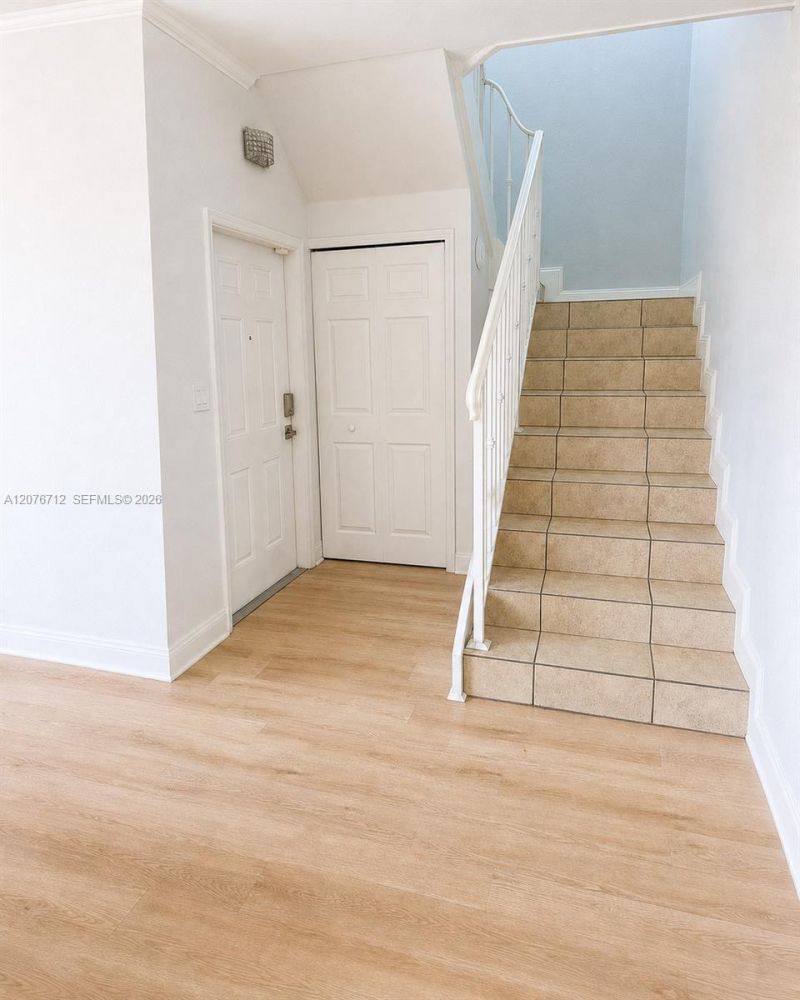 7429 NW 182nd St, Hialeah, FL 33015 Photo