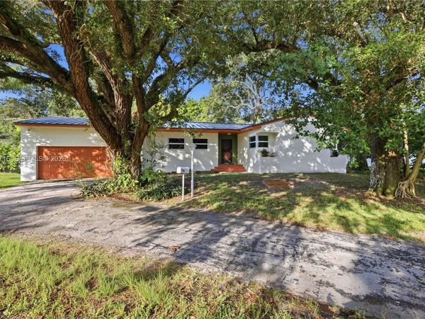 13040 N Miami Ave , Miami, FL 33168