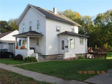 52 Montezuma Street , Lyons, NY 14489
