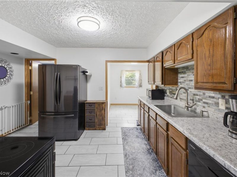 1057 Center Road, Clinton, OH 44216 Photo 10