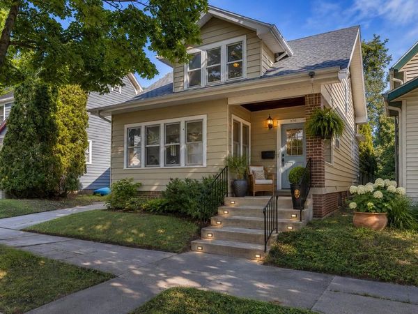 930 Logan AVENUE, Sheboygan, WI 53081