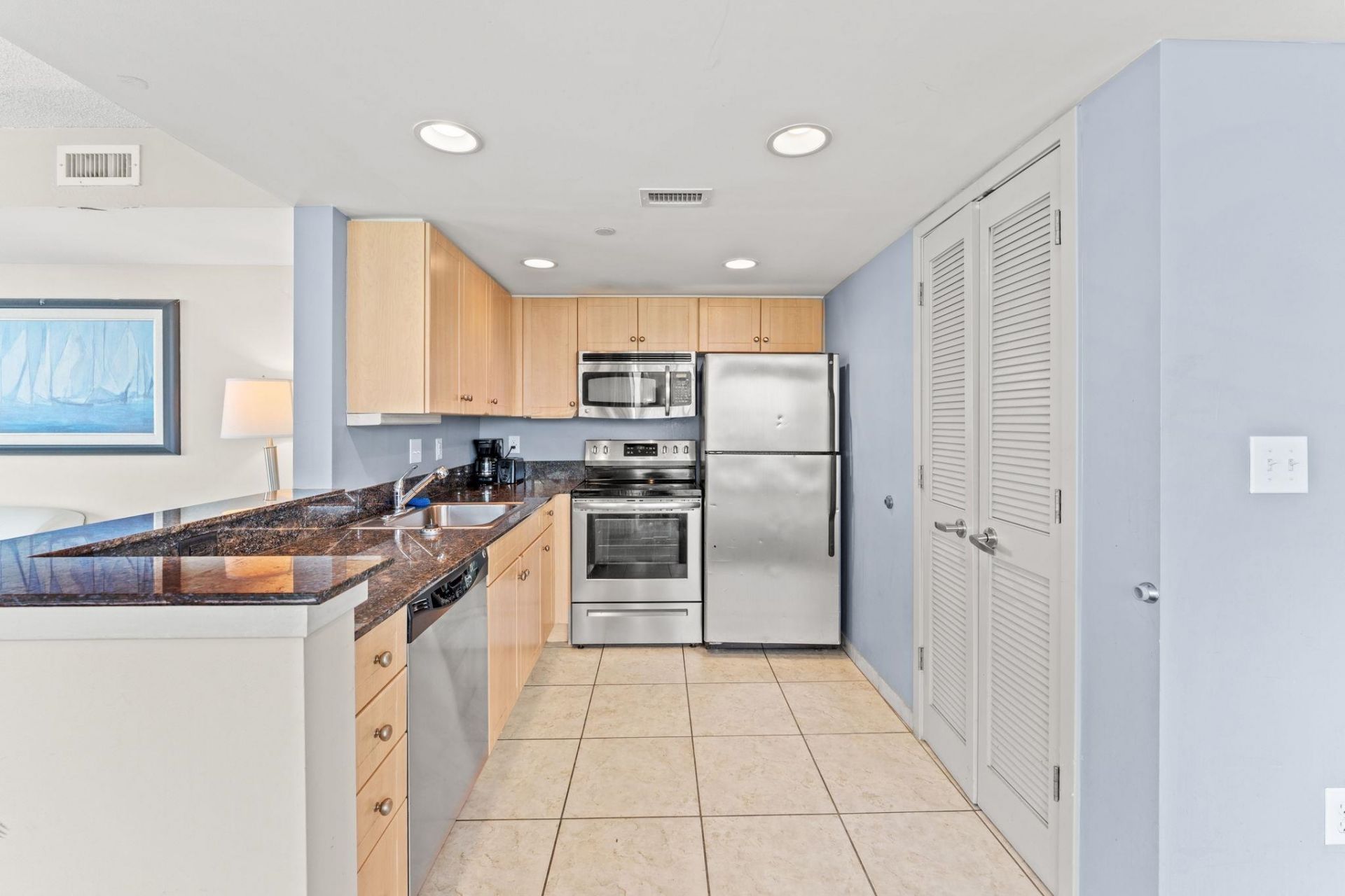 107 S Ocean Blvd. Photo 7