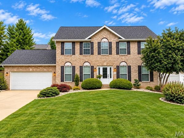 14 Grandbrook Boulevard, Collinsville, IL 62234