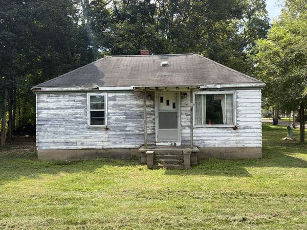 617 W Allegan Street, Otsego, MI 49078