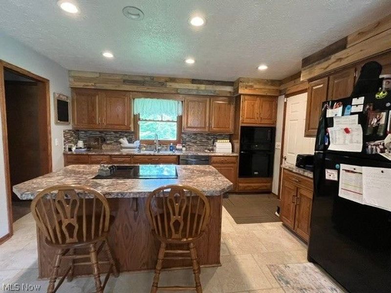 2967 Mineral City Zoar Road NE, Bolivar, OH 44612 Photo 5