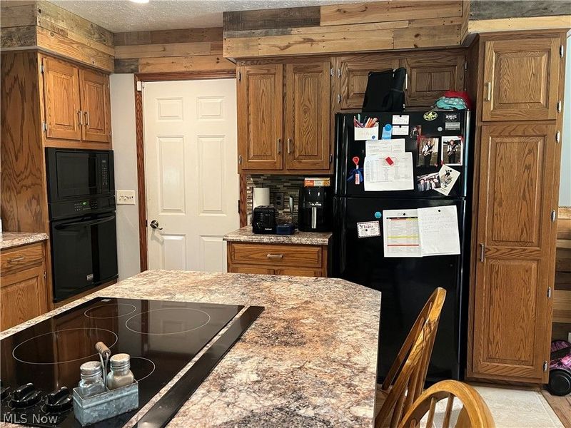 2967 Mineral City Zoar Road NE, Bolivar, OH 44612 Photo 6