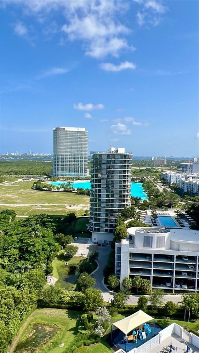 15051 Royal Oaks Ln, Unit 2403, North Miami, FL 33181 Photo