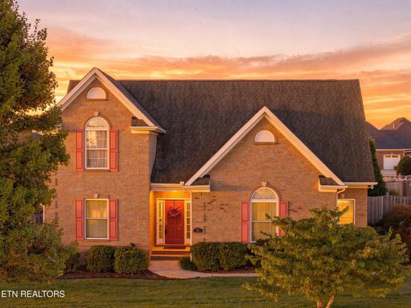 292 Leeward Way, Lenoir City, TN 37772