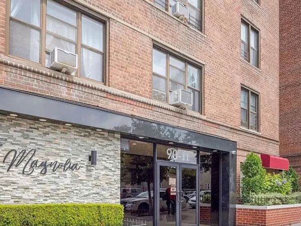 90-11 35th Ave , Unit 6R, Jackson Heights, NY 11372