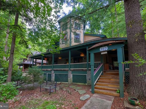 312 PENNSYLVANIA AVENUE , MOUNT GRETNA, PA 17064