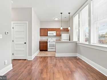 132 N BRADDOCK STREET , Unit 201, WINCHESTER, VA 22601
