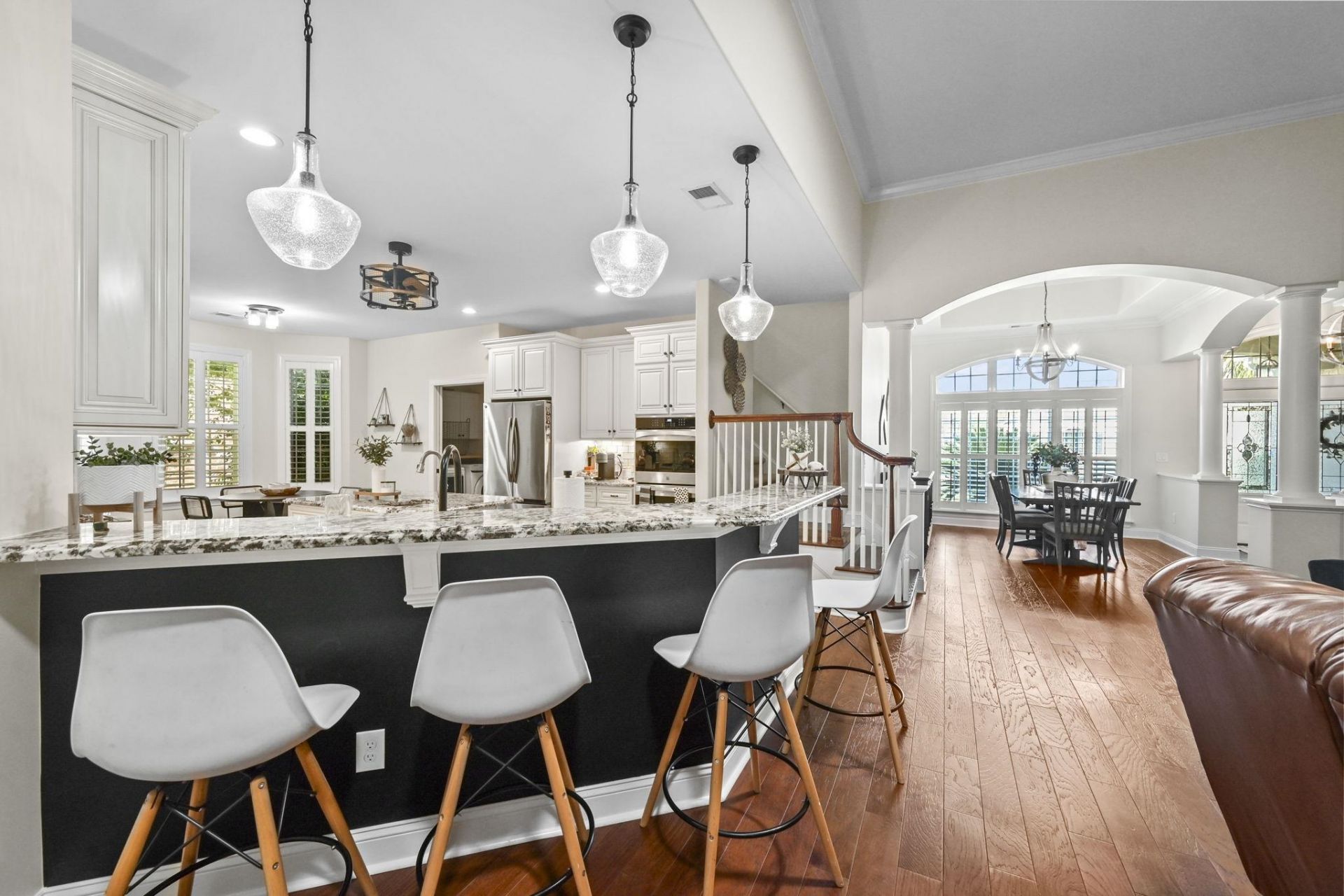 924 Henry James Dr. Photo 11