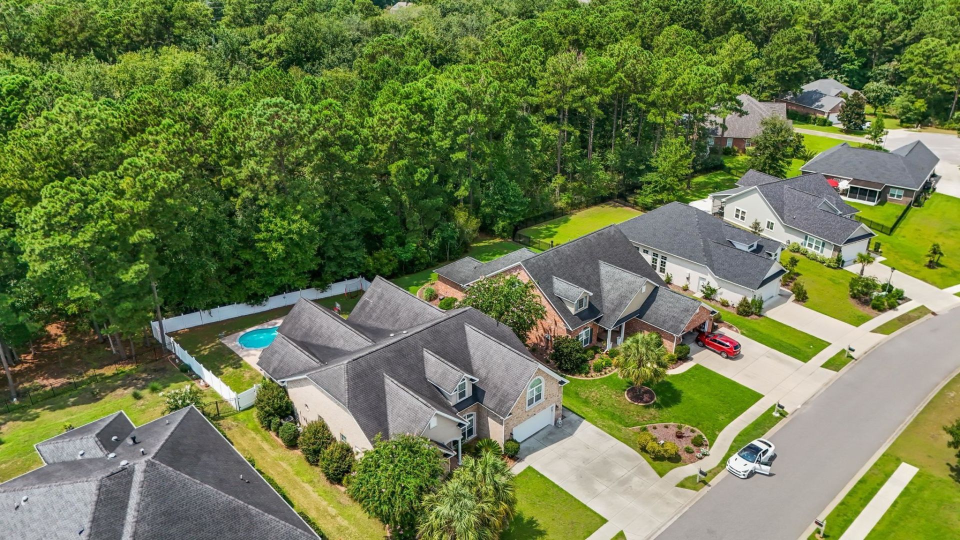 924 Henry James Dr. Photo 44