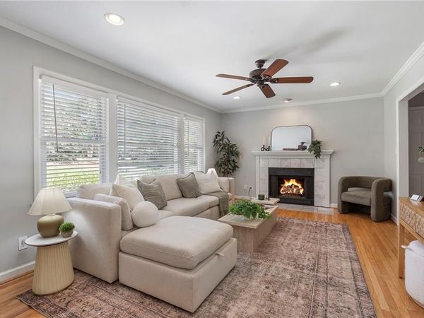 2353 Cortez Way NE, Brookhaven, GA 30319