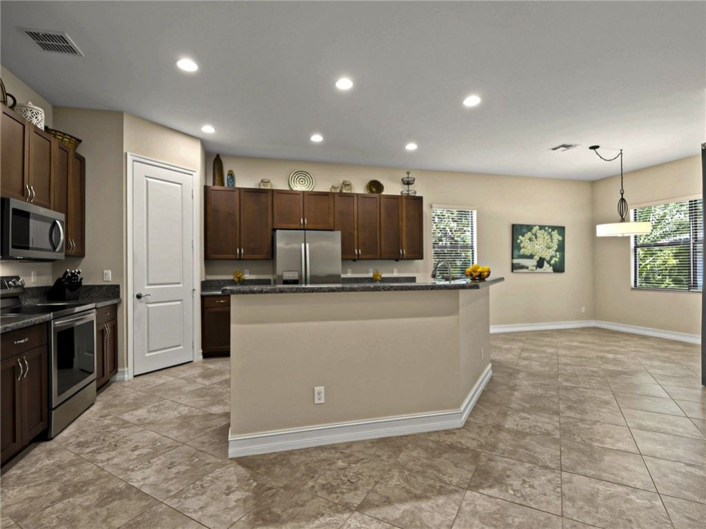 4338 56th Lane, Vero Beach, FL 32967 Photo