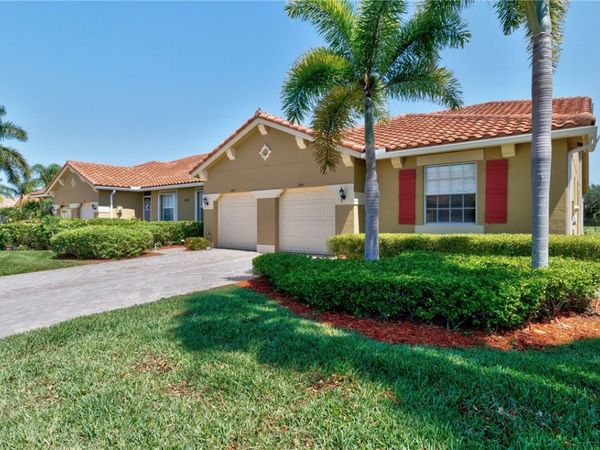 6380 Oxford Circle, Unit 104D, Vero Beach, FL 32966