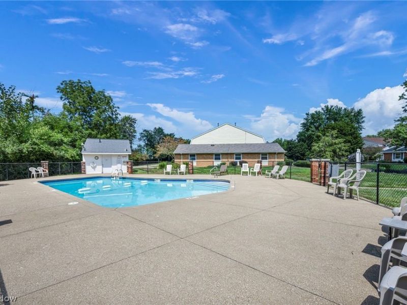 16 Surrey Court, Mentor, OH 44060 Photo 35