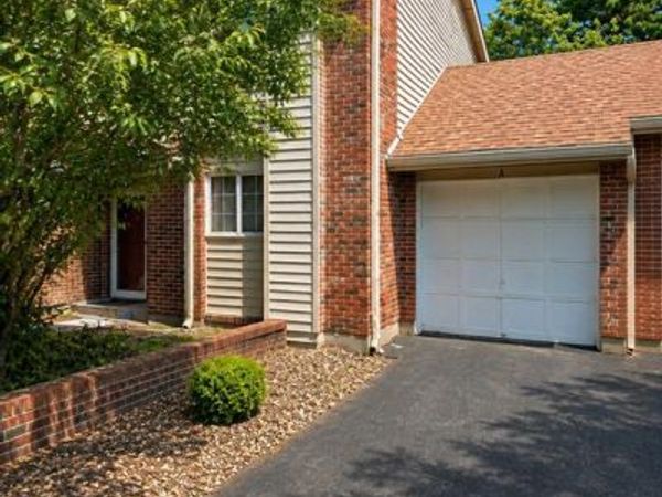 3701 Candlewyck Club Drive, Unit A, Florissant, MO 63034