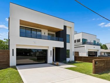 1626 Canada Drive, Dallas, TX 75212
