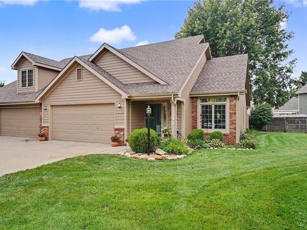 2719 Larkspur Court, Lawrence, KS 66047